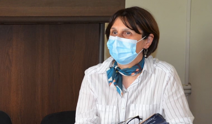 მოსახლეობას აცრისთვის ყველა პირობას ვუქმნით &ndash; ნელი ხიზანიშვილი