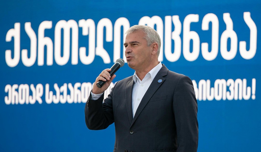 ფოტოზე - &bdquo;ქართული ოცნებიდან&ldquo; მაჟორიტარობის კანდიდატი ირაკლი ქადაგიშვილი