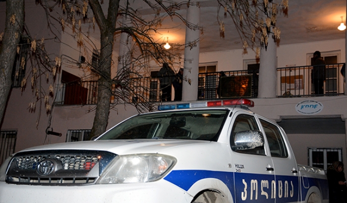 დუისში კულტურის სახლის დაწვის მცდელობის ფაქტზე გამოძიება 187&ndash;ე მუხლით მიმდინარეობს